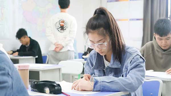 北京艺考培训机构哪个好？精心设计的课程机构介绍