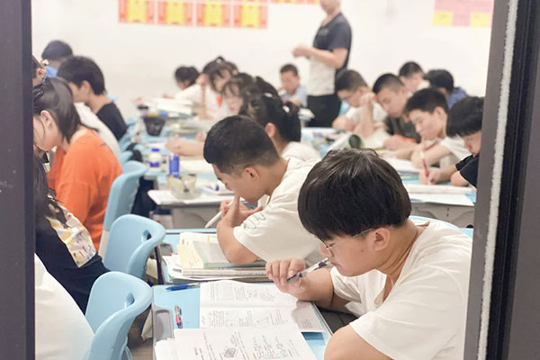 北京高考复读机构排名一览表？家长必看指南