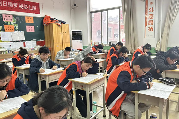 重庆高中复读有哪些学校？名校推荐大盘点!