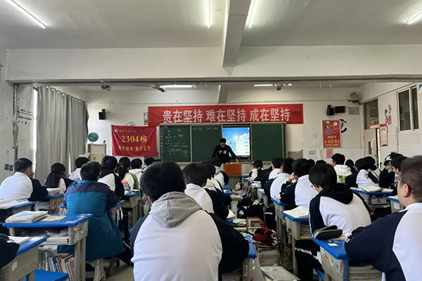 重庆艺考文化课辅导机构排名前三？好机构一览