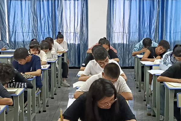 重庆艺术生文化课培训机构推荐？推荐环境舒适机构