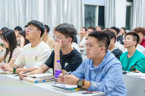 重庆艺考生文化课辅导机构有哪些？整理优质机构