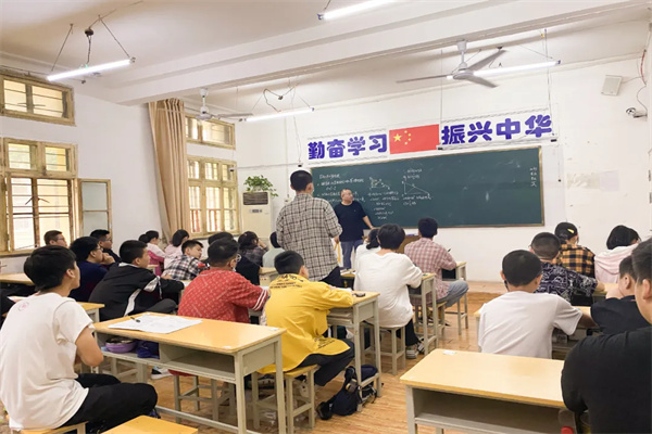 西安艺术生文化课冲刺班哪家升学率高？看看这几家