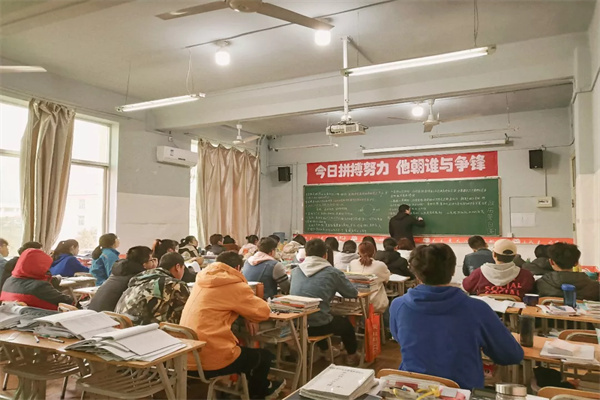 银川高考复读班哪个学校好一点呢？家长学生收藏必备！