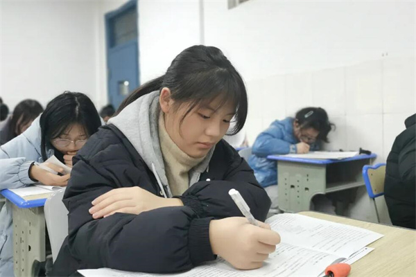 兰州高三复读有哪些地方可以报名?知名学校位置一览