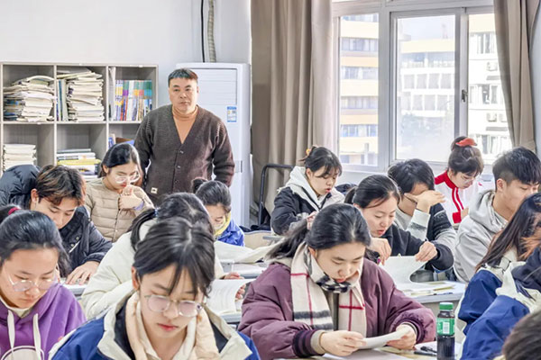 兰州艺术生文化课冲刺学校哪家好？效率高的学校