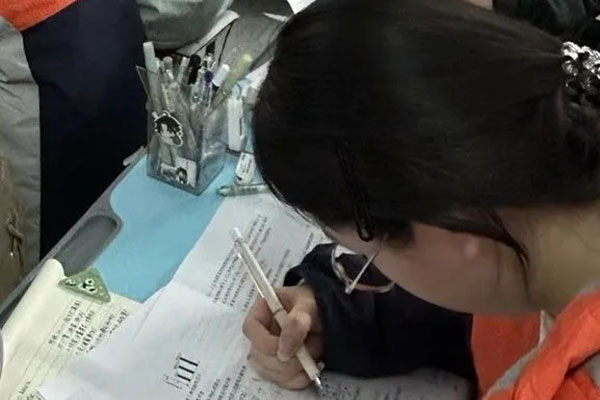 南宁高考复读哪个学校比较好点？高效管理学校