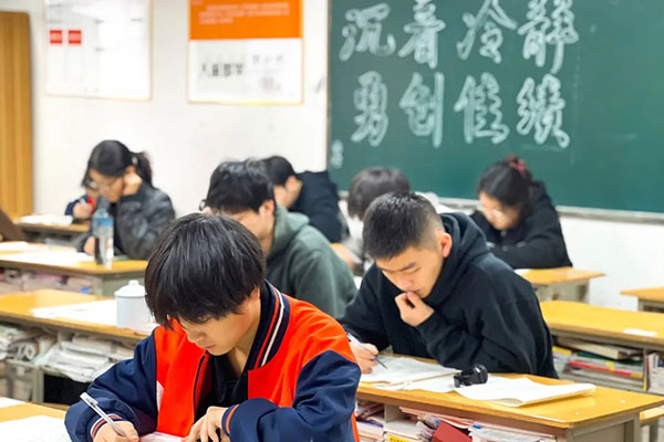 郑州高三复读学校排名榜单？精选学校上榜