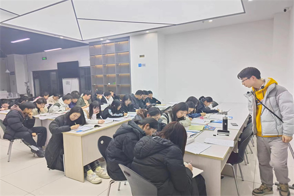 2024河北高考试卷是全国卷几卷？高考模式分析