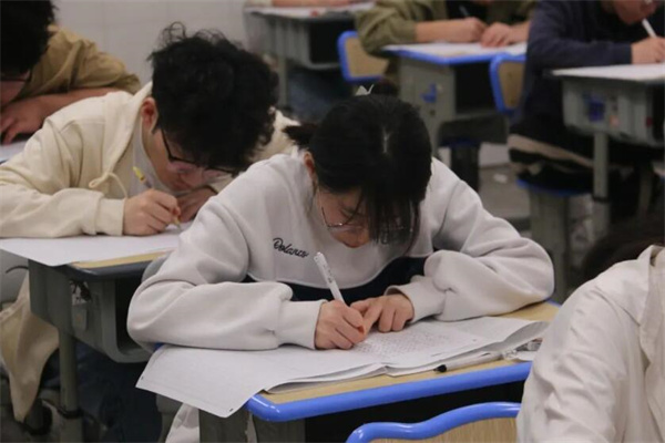 400分可以上的师范类学校，4个省份学校介绍