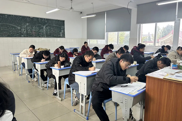 上海高三复读哪个学校好？这个10所家长比较认可