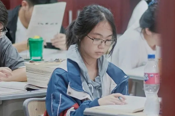 西安高考复读全日制学校哪家好一点？推荐8家好口碑学校