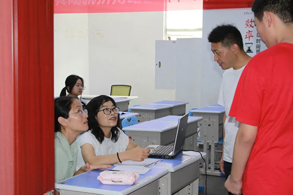 西安艺术生文化课培训学校哪个好一点？陪伴式辅导机构推荐