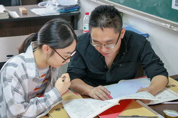 济南高三复读学校在哪里？全封闭学校位置