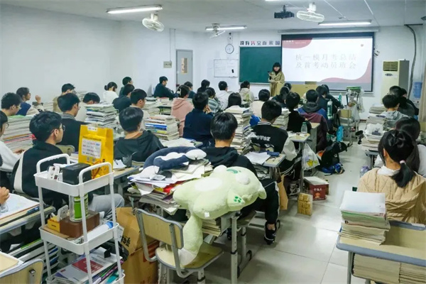 济南艺术生文化课培训机构哪里好点？看认可度