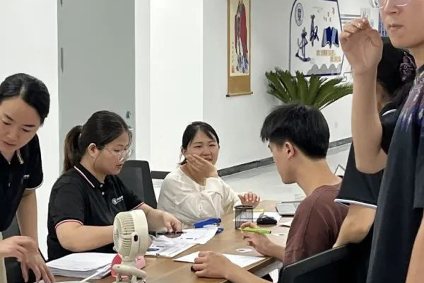 成都高考复读学校推荐，这7家口碑好