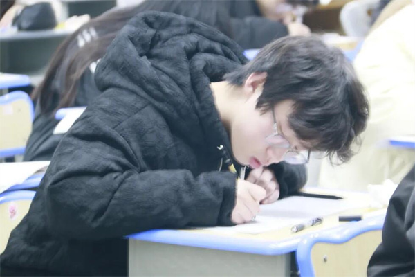 青岛高复学校有几家?优选这3家学校