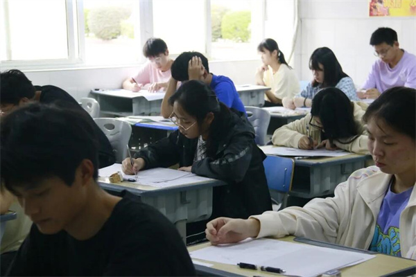 佛山高三复读机构哪个好一点呢？介绍3家实力师资机构