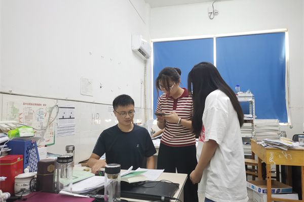 成都高三文化补习学校哪家好？这3家课程抓得紧