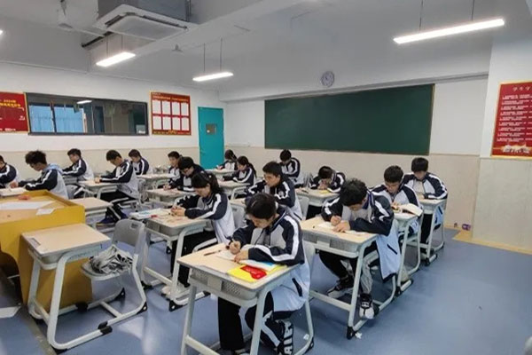 贵阳市复读高三学校有哪些？优选封闭管理学校