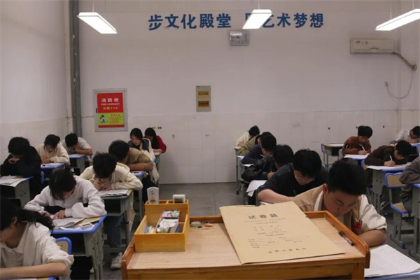 福州复读高三的学校有哪些？推荐优质学校