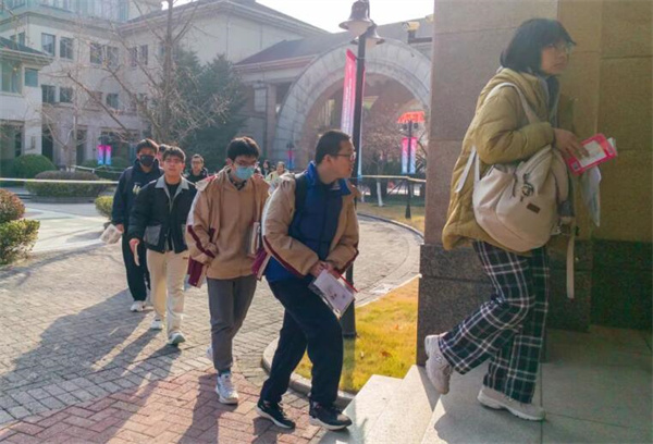 昆明高复学校有几家校区在哪里？推荐这3家学校