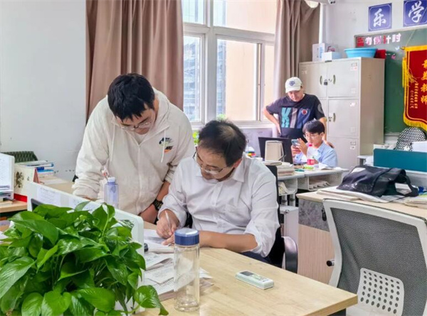 重庆高三复读机构哪儿好一点呢？强调个别辅导机构