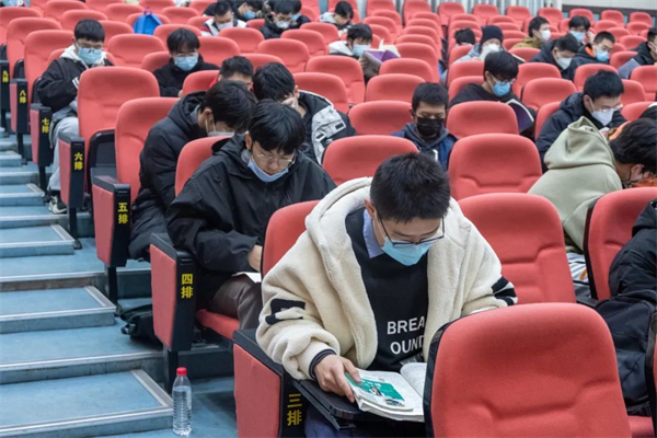 上海高考复读学校怎么选？推荐精细化辅导学校