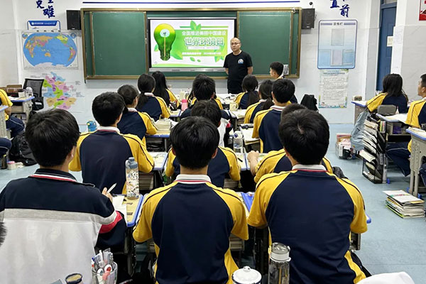 佛山高三复读学校有哪些的学校可以报名？这3所学校可以