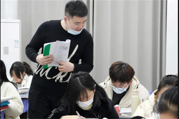 重庆市高三复读学校哪个升学率高？机构排名一览