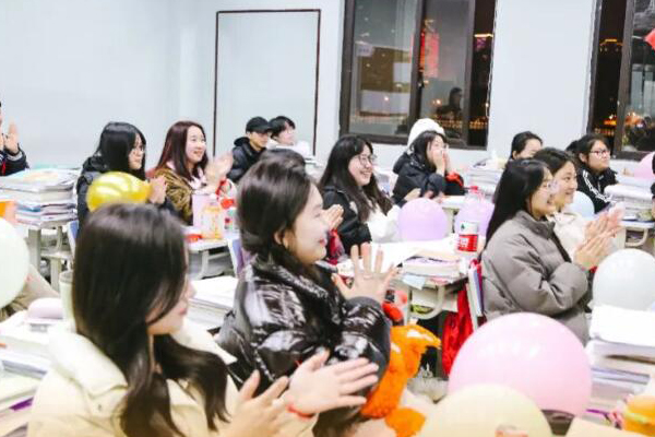 北京正规高三复读学校有哪些？推荐课程密集学校