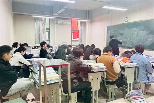 深圳高三复读学校有哪些名单？注重教学方法学校