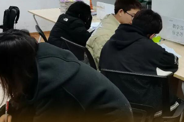 南京高中复读机构哪家好一点？整理家长放心学校