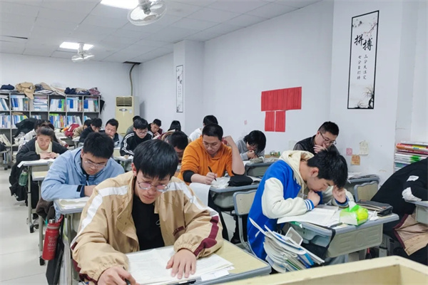济南高三复读学校有哪些？列举3家教学体系完善学校