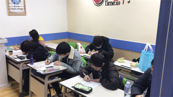 济南高三复读学校哪儿好些？好师资学校不错过