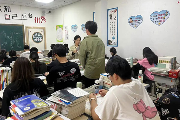 佛山高三复读有哪些学校可以上？盘点名师辅导学校