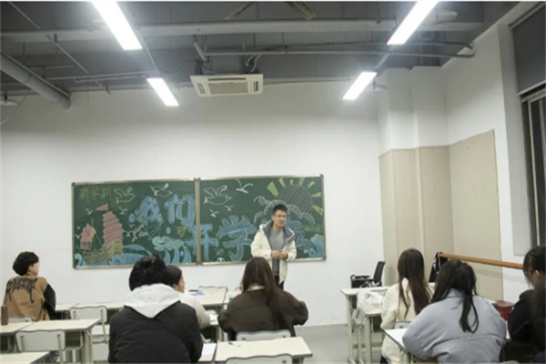 深圳高考复读哪个学校比较好一点？声誉良好学校