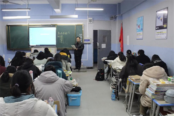 贵阳高考复读机构有哪些名单？推荐提分快机构