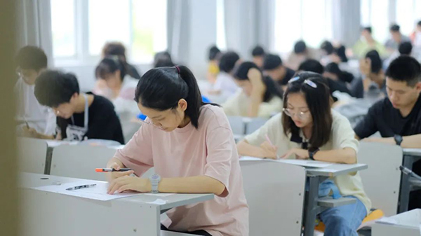 杭州有哪些复高的学校？个性化辅导机构一览