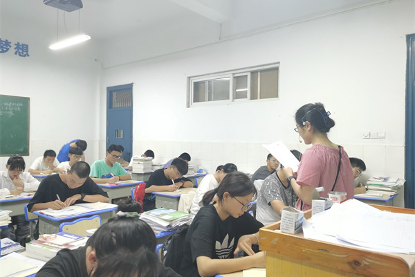 北京有哪些高考复读学校？优选选口碑好的