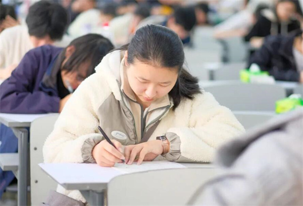 杭州高中复读机构有哪些地方？推荐精准教学学校