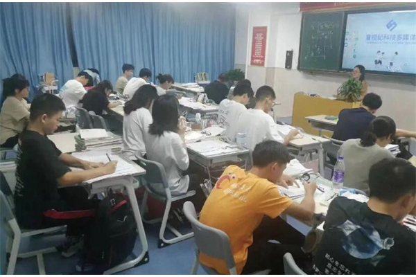 武汉市高考复读有哪些学校？这些学校比较好