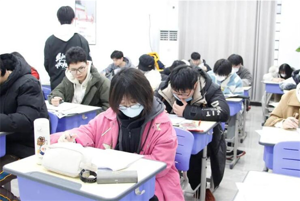 上海复读高三有哪些好的学校排名一览表？师资力量雄厚学校上榜