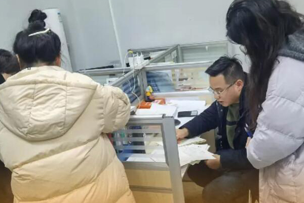 杭州高中复读机构有哪些好一点？推荐定期家访学校