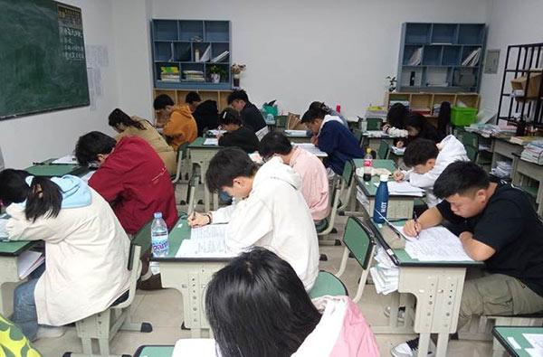 沈阳高考复读都有哪些学校？口碑机构推荐