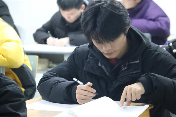 东莞高考复读机构哪家强？推荐这3家学校