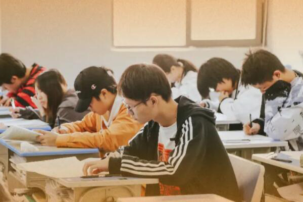 北京正规高考复读学校有哪些？这3家口碑都好