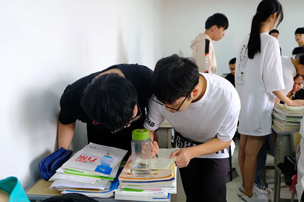 北京高复学校哪个好？优选师资好的