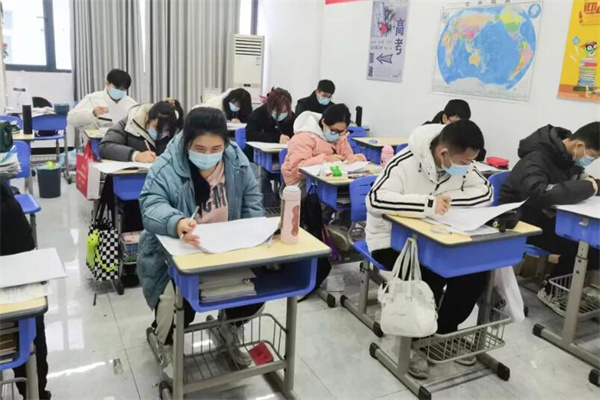 天津高三全日制复读学校有哪些？这些学校系统化教学