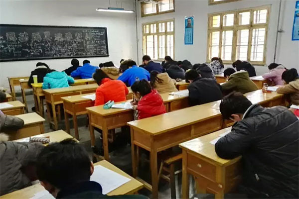 福州高中复读学校在哪里?位置揭秘